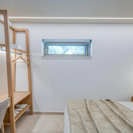 Palelia Living In The Olive Garden Nauplion