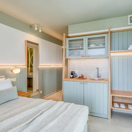 Palelia Living In The Olive Garden Nauplion