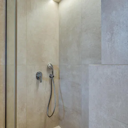 Palelia Living In The Olive Garden Nauplion