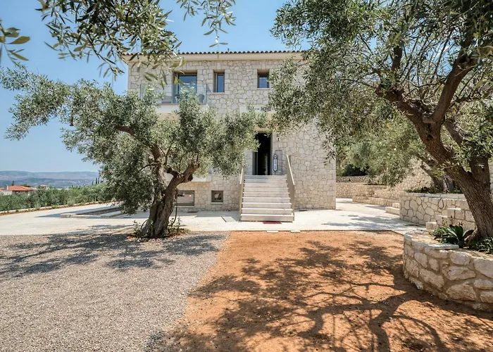 Hotel Palelia Living In The Olive Garden