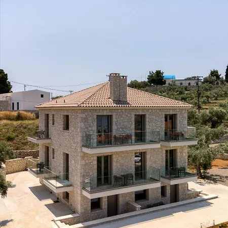 Hotel Palelia Living In The Olive Garden