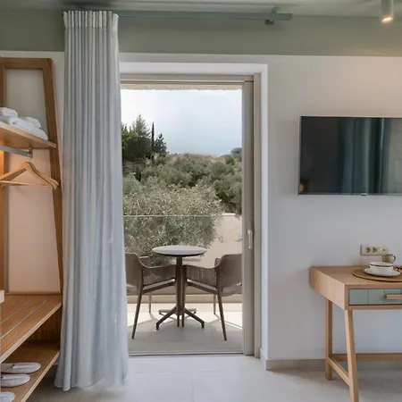 Palelia Living In The Olive Garden Hotel Nauplie