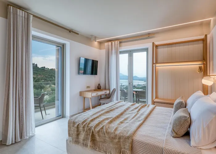 Palelia Living In The Olive Garden 나플리오