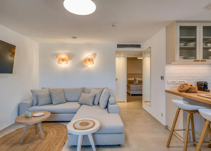 호텔 Palelia Living In The Olive Garden *