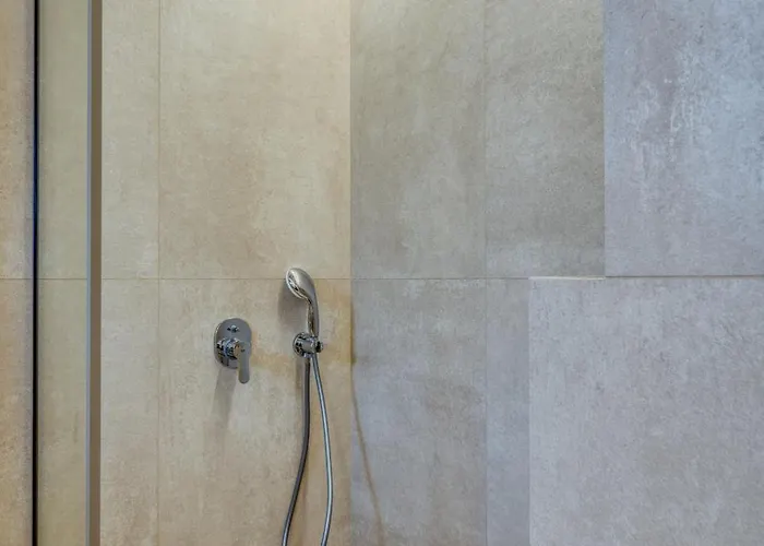 Palelia Living In The Olive Garden 나플리오